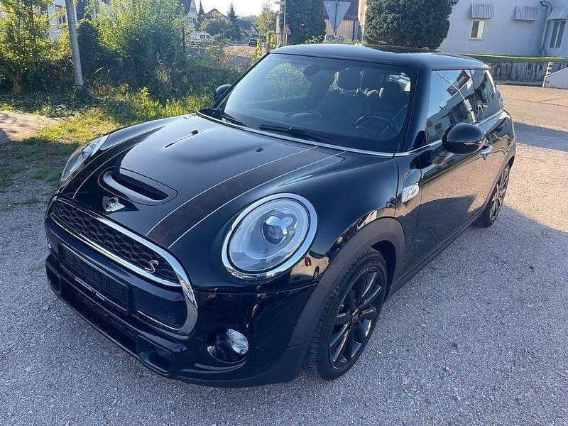 Gebraucht Mini Cooper S 192 PS (141 kW) 2016 Schwarz Kleinwagen