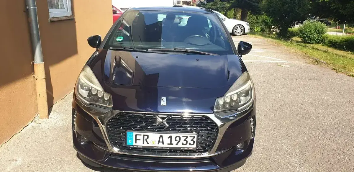 Gebraucht Citroën DS3 PureTech 131 PS (96 kW) 2016 Blau Kleinwagen