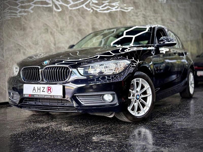 Schwarz Gebraucht 2018 BMW 118 Advantage Kleinwagen | 7.499 € (Guter Preis) - Bild 1/4