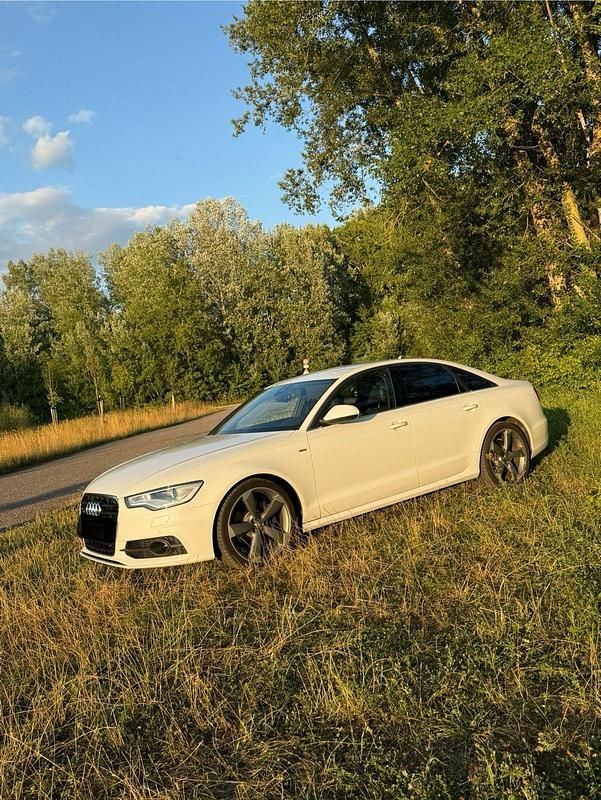 Weiß Gebraucht 2013 Audi A6 S-Line Limousine | 14.900 € (Fairer Preis) - Bild 1/4