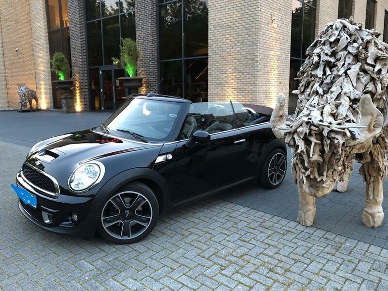 Schwarz Gebraucht 2010 Mini Cooper S Cabriolet Cabrio | 9.950 € (Fairer Preis) - Bild 1/4