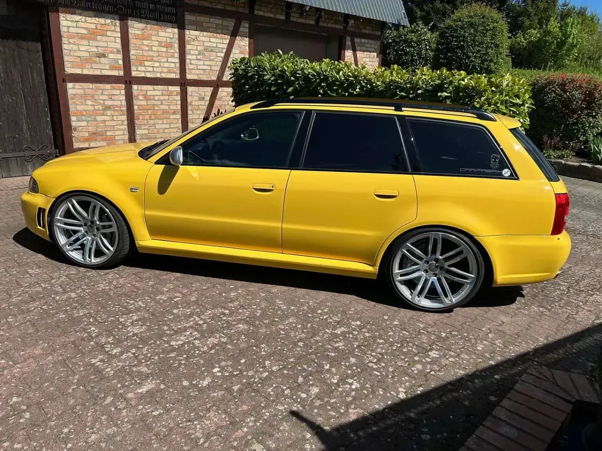 Gebraucht Audi RS4 480 PS (353 kW) 2000 Gelb Kombi
