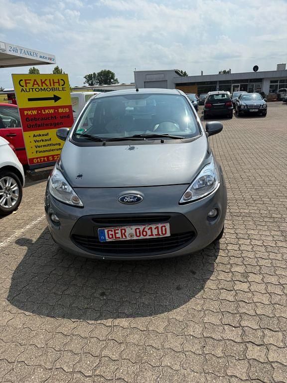 Grau Gebraucht 2010 Ford Ka Titanium Kleinwagen | 2.390 € (Fairer Preis) - Bild 1/4