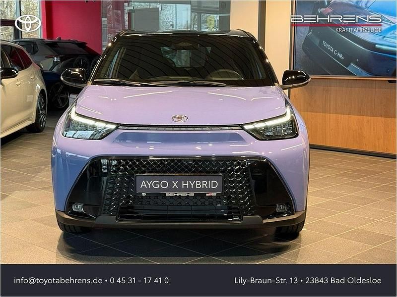 Neu Toyota Aygo X 116 PS (85 kW) 2026 Violett SUV