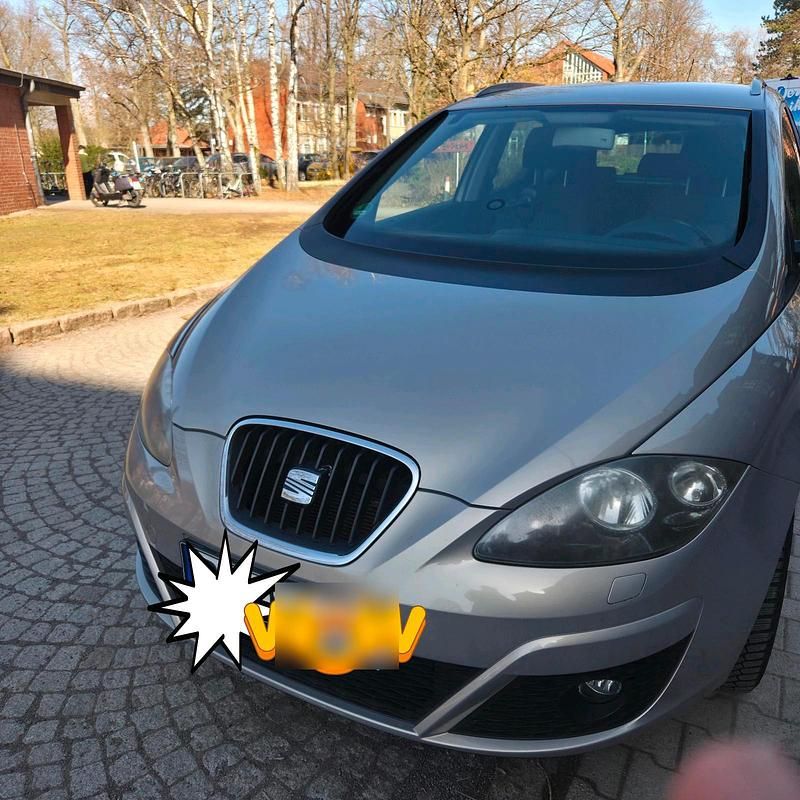 Gebraucht Seat Altea XL 120 PS (88 kW) 2012 Gold Van / Kleinbus