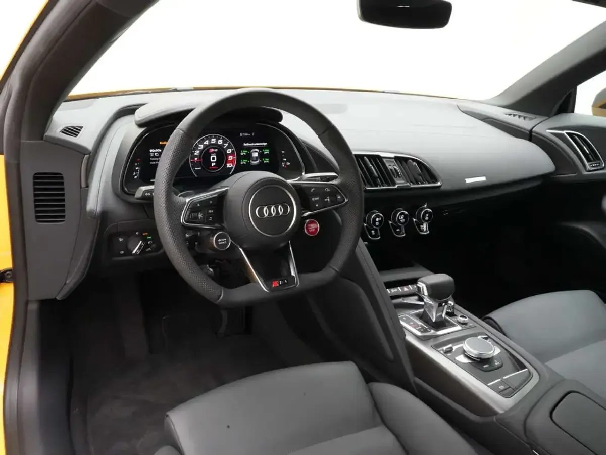 Gebraucht Audi R8 Coupé Performance 570 PS (419 kW) 2024 Vegasgelb Coupé