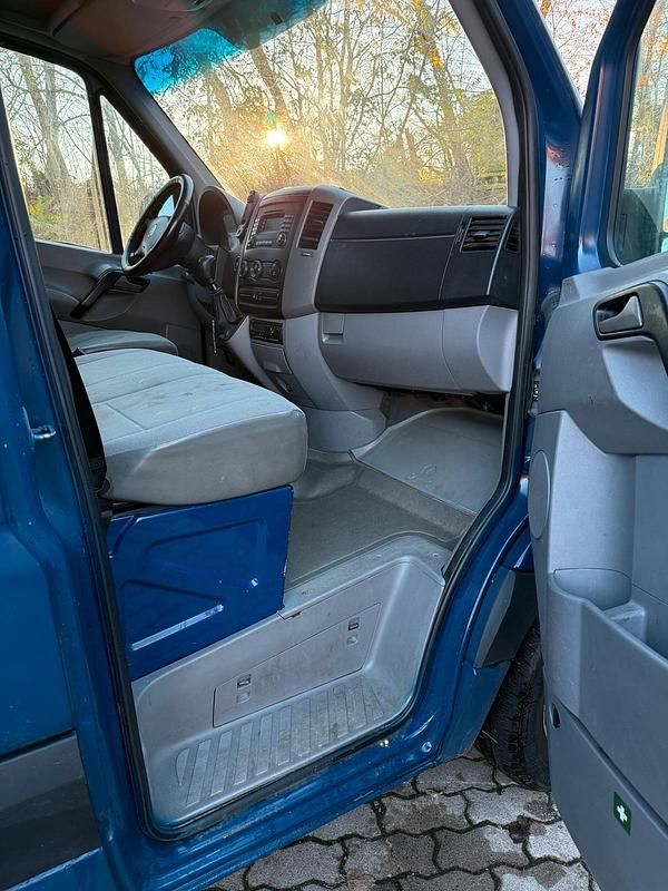 Gebraucht VW Crafter 163 PS (119 kW) 2010 Blau Van