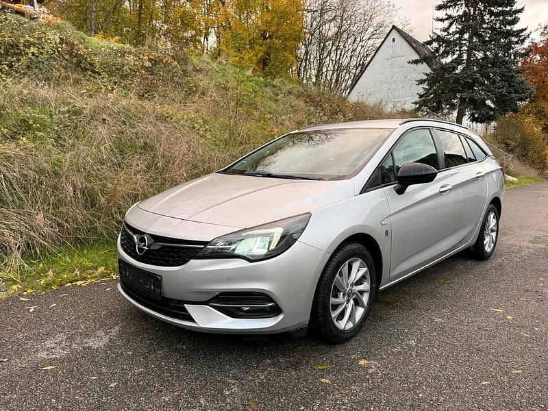 Silber Gebraucht 2021 Opel Astra Kombi | 9.200 € (Superpreis) - Bild 1/4