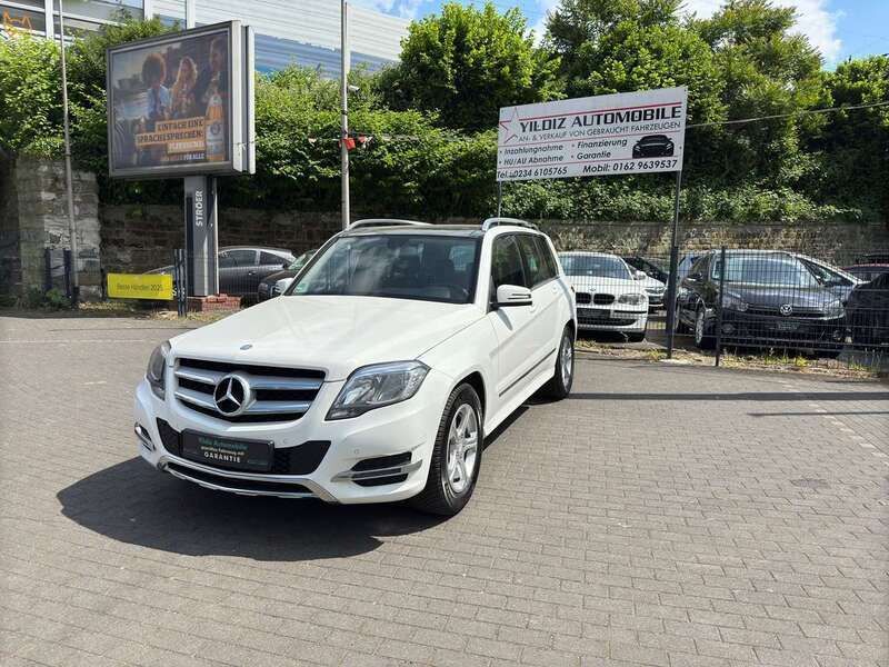 Polarweiss unilack Gebraucht 2013 Mercedes GLK200 SUV | 10.450 € (Etwas zu teuer) - Bild 1/4
