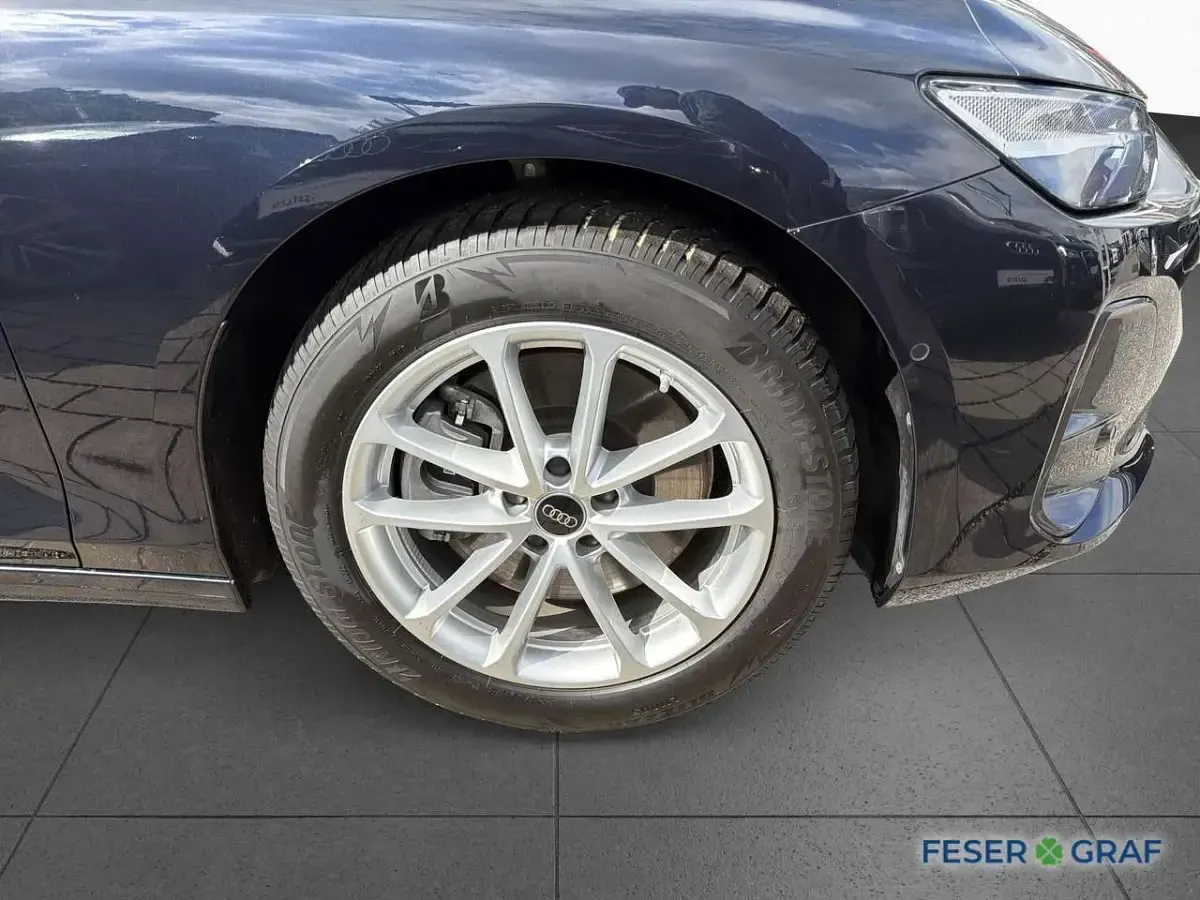 Gebraucht Audi A6 Advanced 204 PS (150 kW) 2025 Firmamentblau metallic Kombi