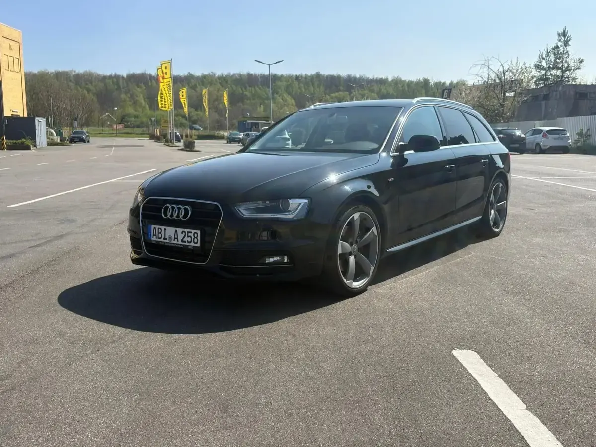 Używany Audi A4 145 KM (106 kW) 2014 Czarny Kombi