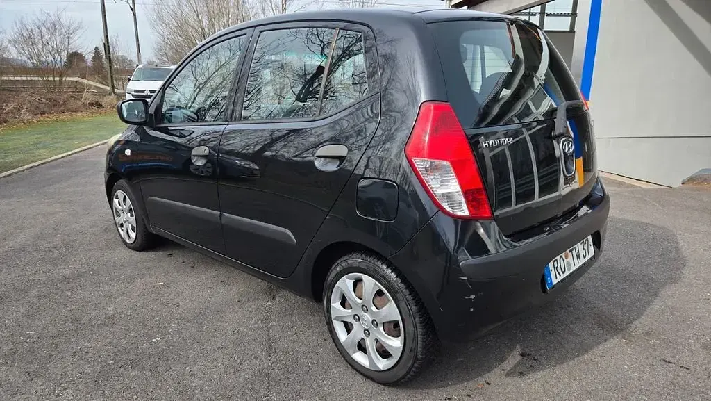 Gebraucht Hyundai i10 Classic 67 PS (49 kW) 2009 Schwarz Kleinwagen