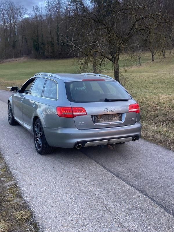 Gebraucht Audi A6 Allroad 239 PS (175 kW) 2009 Grau Kombi