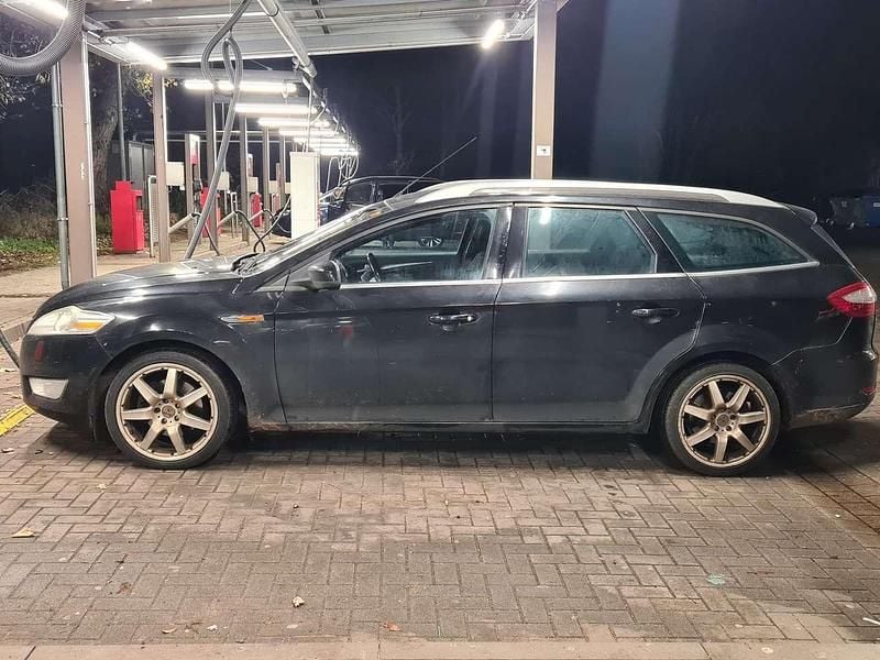 Schwarz Gebraucht 2008 Ford Mondeo Titanium X Kombi | 890 € (Superpreis) - Bild 1/4