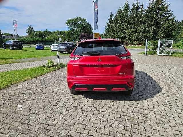 Gebraucht Mitsubishi Eclipse Cross Select 188 PS (138 kW) 2024 Rot SUV