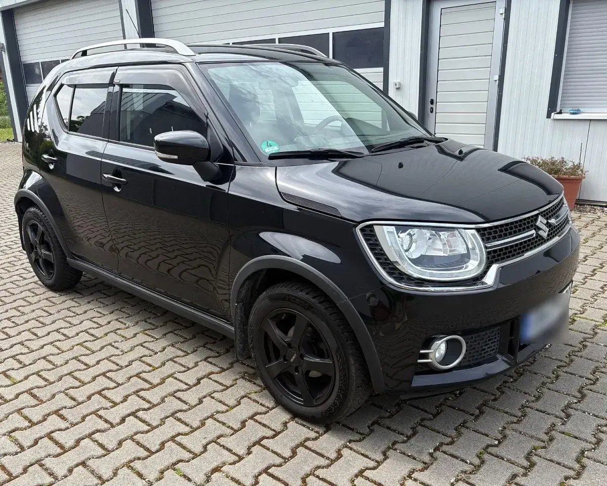 Gebraucht Suzuki Ignis Comfort+ 90 PS (66 kW) 2017 Schwarz SUV