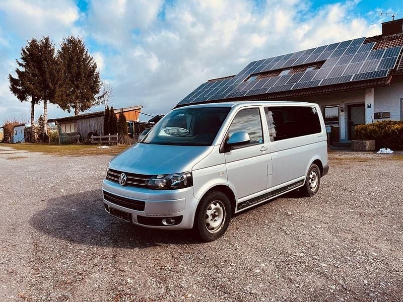 Używany VW T5 140 KM (102 kW) 2012 Srebrny Van