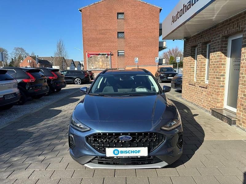 Gebraucht Ford Focus Active 155 PS (114 kW) 2024 Blau Limousine