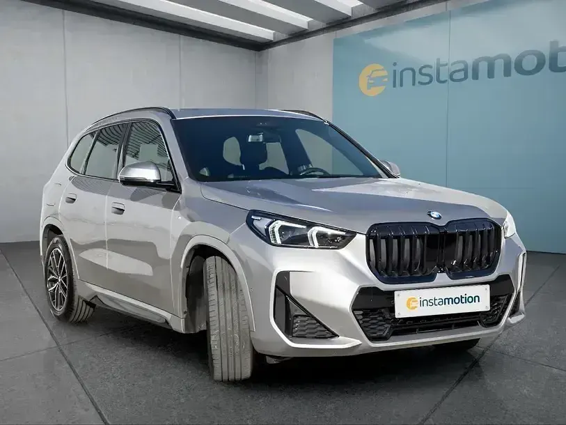 Gebraucht BMW X1 211 PS (155 kW) 2023 Silber SUV
