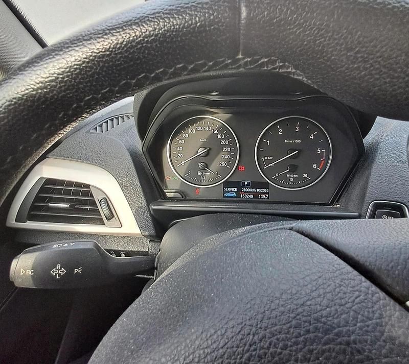 Gebraucht BMW 116 116 PS (85 kW) 2015 Schwarz Kleinwagen