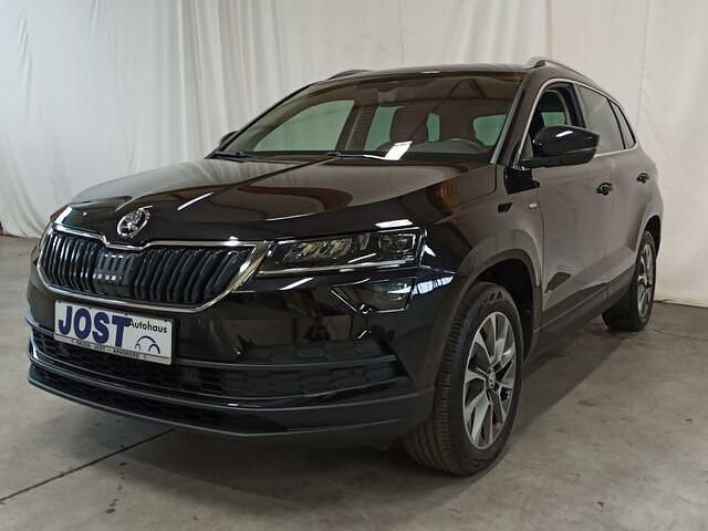 Blackmagic perleffekt Gebraucht 2022 Skoda Karoq Clever SUV | 26.950 € (Fairer Preis) - Bild 1/2