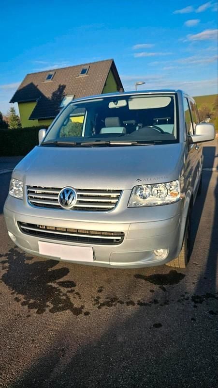 Silber Gebraucht 2007 VW T5 Van | 13.200 € (Teuer) - Bild 1/4