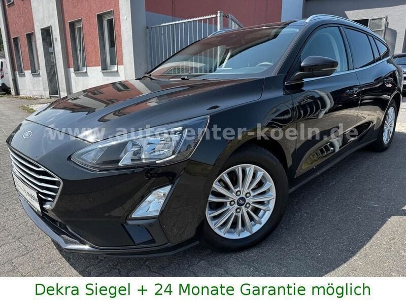Schwarz Gebraucht 2020 Ford Focus Titanium Kombi | 9.950 € (Superpreis) - Bild 1/4