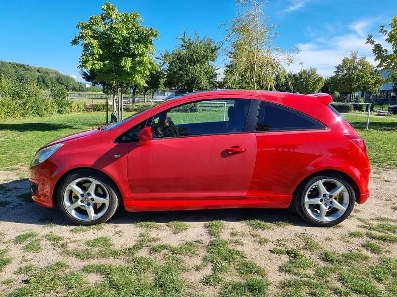 Second-hand Opel Corsa 150 CP (110 kW) 2008 Roșu Hatchback