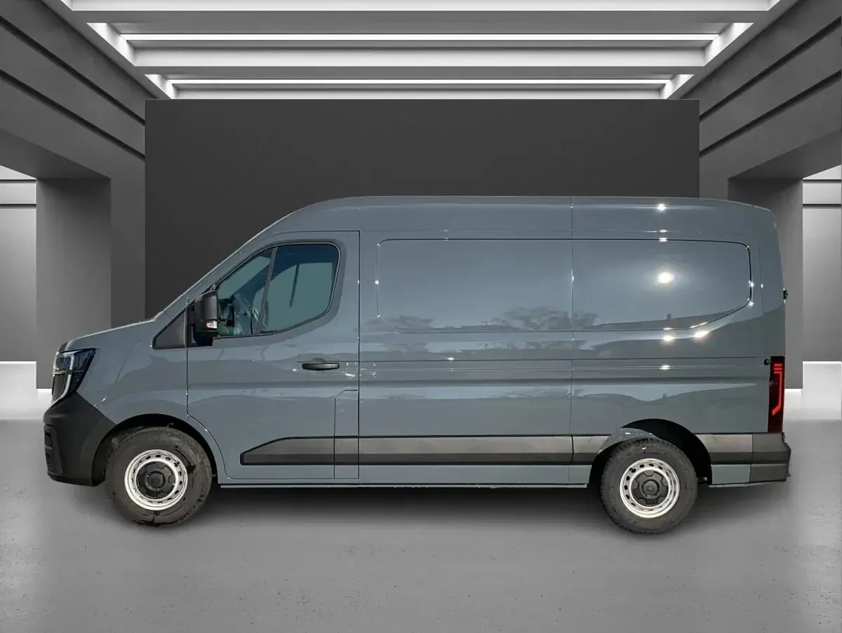 Neu Renault Master 170 PS (125 kW) 2026 Grau (schiefergrau) Van / Kleinbus