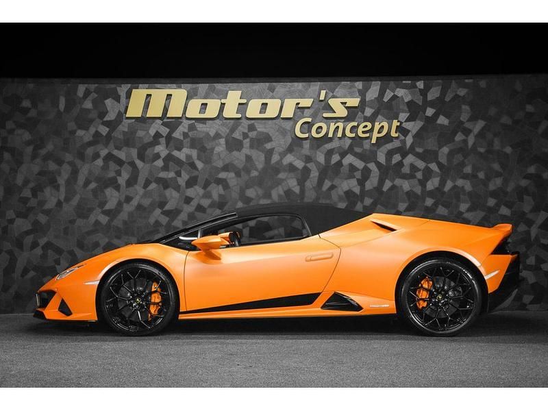 Gebraucht Lamborghini Huracán 640 PS (470 kW) 2024 Orange Cabrio