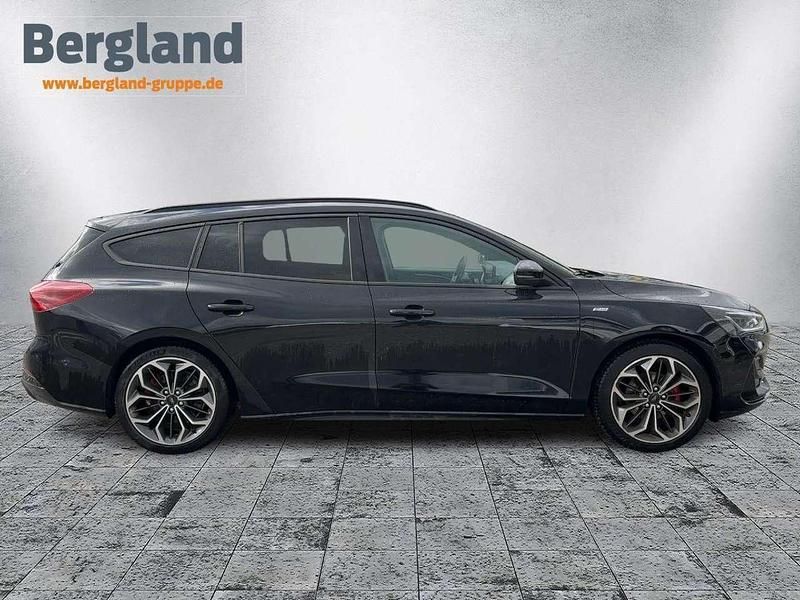 Gebraucht Ford Focus ST-Line X 155 PS (114 kW) 2025 Agateblackmetallic schwarz Kombi
