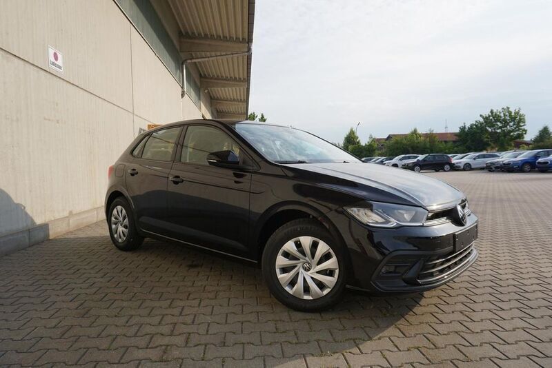 Schwarz Gebraucht 2023 VW Polo Life Limousine | 16.950 € (Superpreis) - Bild 1/4
