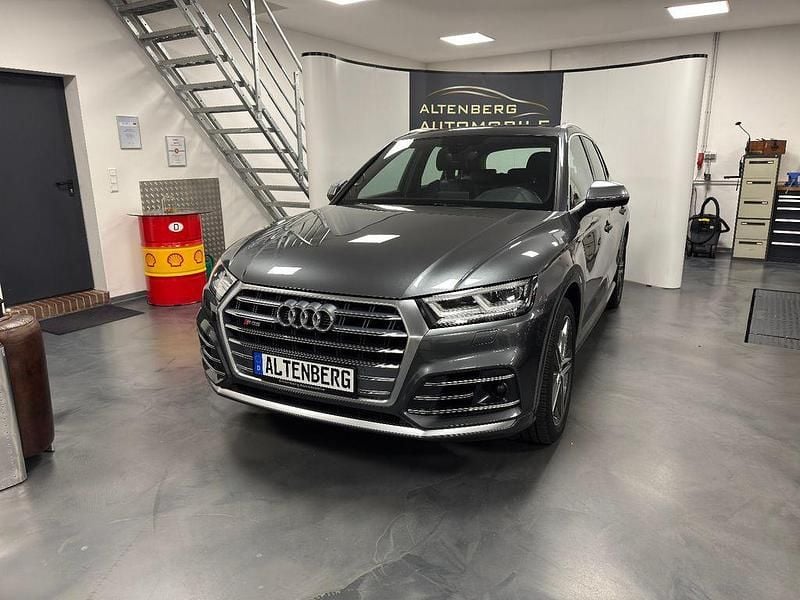 Grau Gebraucht 2020 Audi SQ5 Sport SUV | 36.990 € (Guter Preis) - Bild 1/4