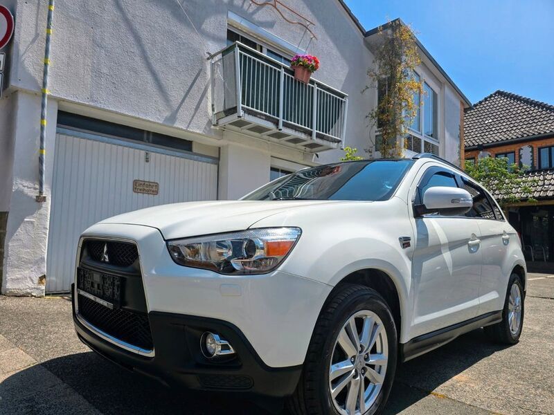 Weiß Gebraucht 2010 Mitsubishi ASX Intense SUV | 7.000 € (Fairer Preis) - Bild 1/4