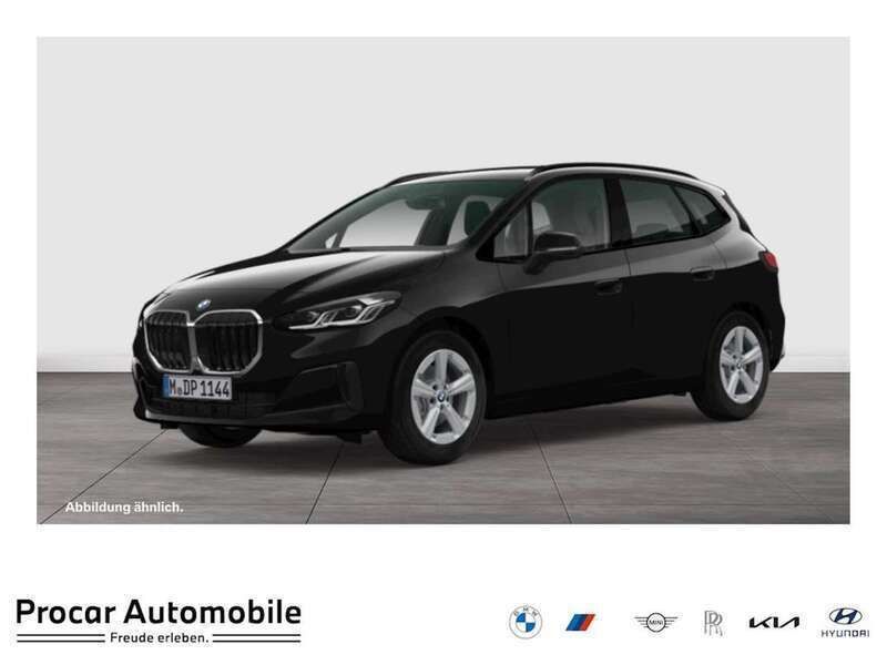 Schwarz uni Gebraucht 2022 BMW 218 Active Tourer Van / Kleinbus | 29.495 € (Teuer) - Bild 1/4