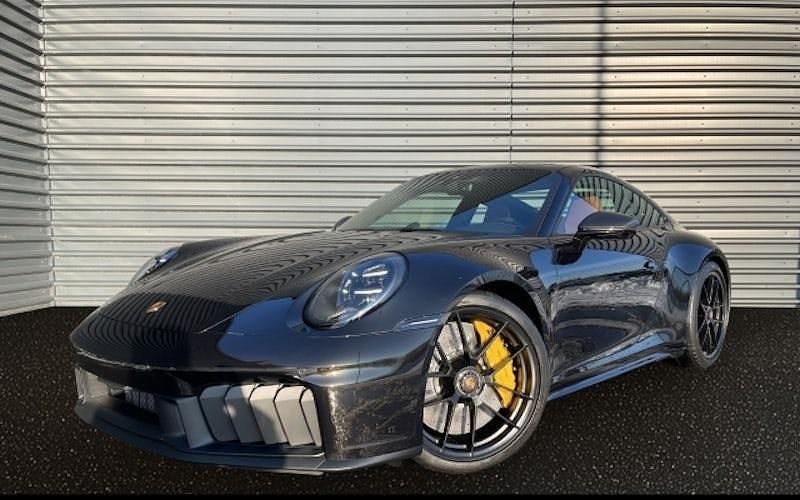 Neu Porsche 911 Carrera 4 GTS 541 PS (397 kW) 2025 Farbe nach wahl: dunkeloliveme Coupé