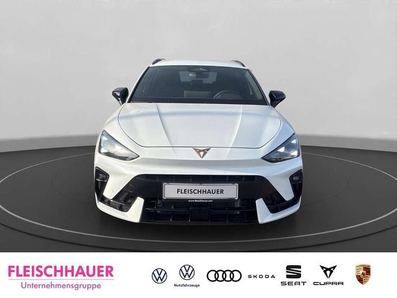 Nouă Cupra Leon 204 CP (150 kW) 2026 Alb Break