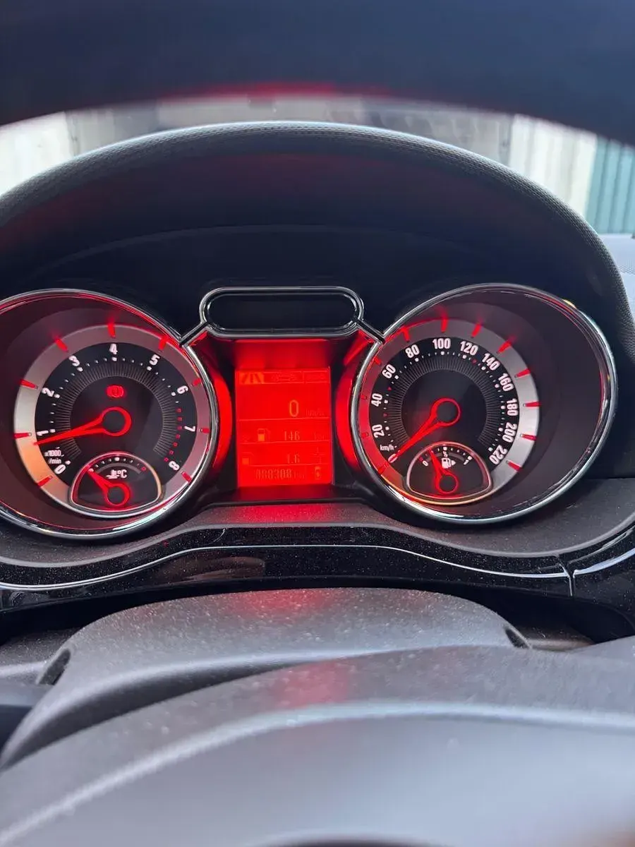 Gebraucht Opel Adam S 116 PS (85 kW) 2019 Weiß Kleinwagen