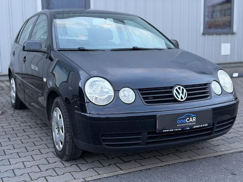 Gebraucht VW Polo 64 PS (47 kW) 2004 Blau Kleinwagen