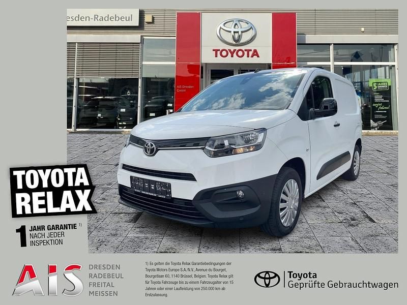 Schaumweiß Gebraucht 2022 Toyota Proace City City Van | 15.640 € - Bild 1/3