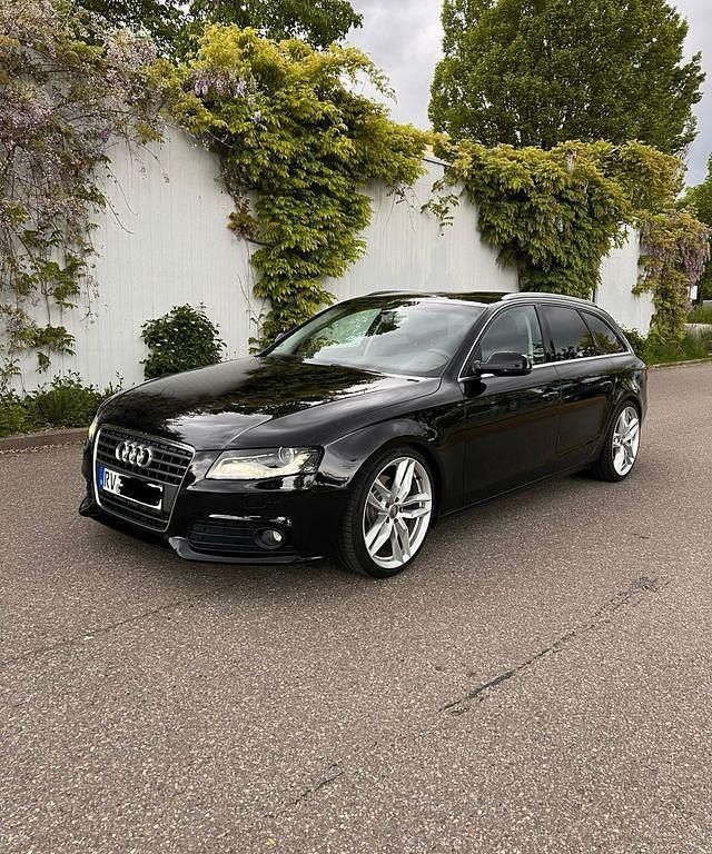 Schwarz Gebraucht 2011 Audi A4 Ambition Kombi | 7.250 € (Fairer Preis) - Bild 1/4