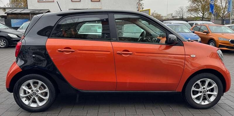 Usado Smart ForFour 71 HP (52 kW) 2015 Laranja Citadino