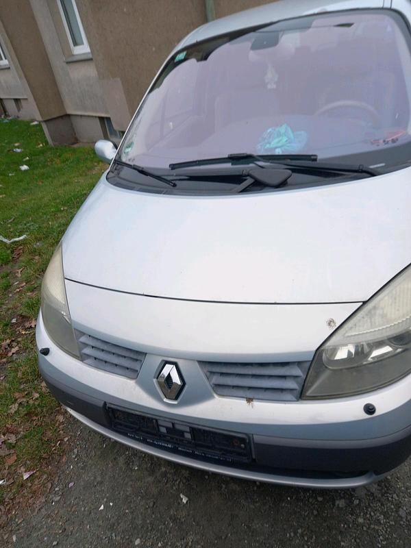 Grau Gebraucht 2004 Renault Scénic II Van / Kleinbus | 450 € (Superpreis) - Bild 1/4
