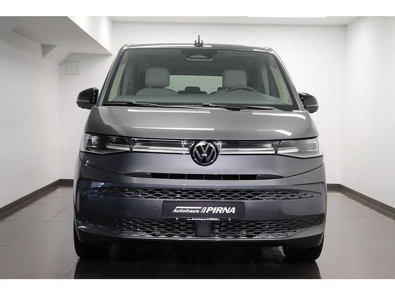 Neu VW Multivan Goal 150 PS (110 kW) 2026 Grau Van