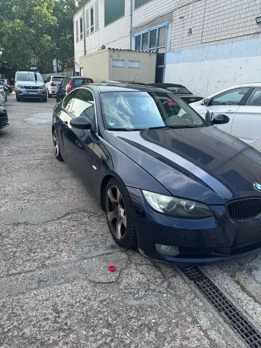 Gebraucht BMW 325 218 PS (160 kW) 2006 Coupé