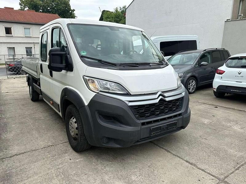 Weiß Gebraucht 2018 Citroën Jumper Van / Kleinbus | 10.900 € (Superpreis) - Bild 1/4