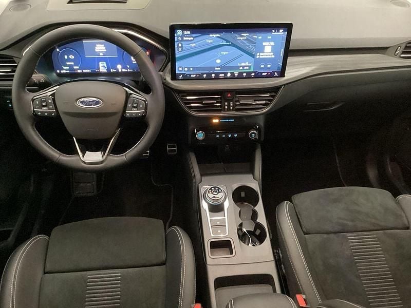 Gebraucht Ford Kuga Active X 242 PS (177 kW) 2024 Silber SUV