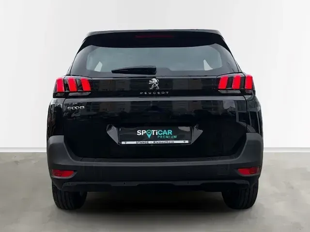Gebraucht Peugeot 5008 Active 145 PS (106 kW) 2024 SUV