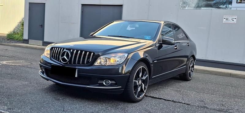 Gebraucht Mercedes C220 170 PS (125 kW) 2008 Schwarz Limousine
