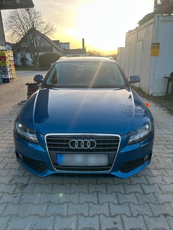 Gebraucht Audi A4 170 PS (125 kW) 2008 Blau Kombi